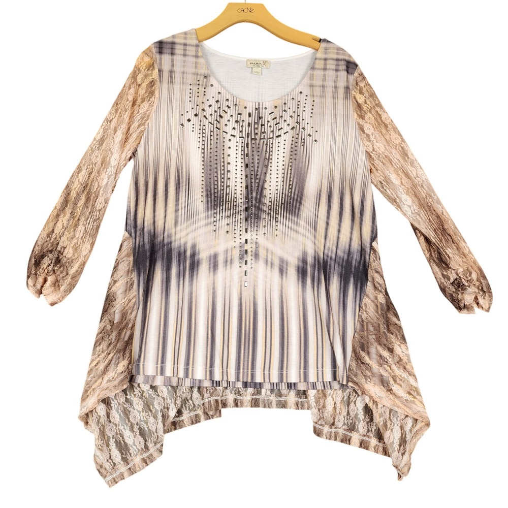 One World Embellished‎ Tunic Top Women's Beige Striped Lace Asymmetrical Hem